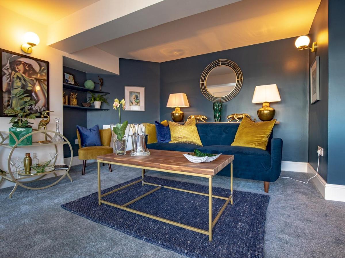 Pass The Keys Art Deco Inspired Apartment With Roof Top Views Shrewsbury Exterior photo